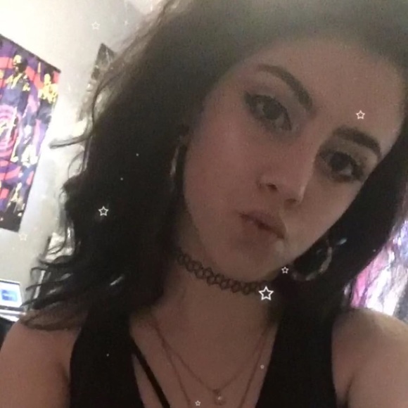 nikkikoutzz
